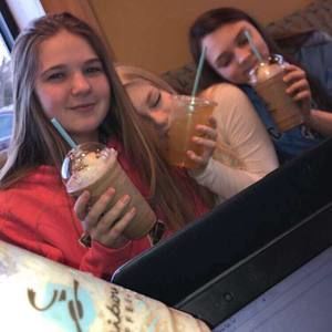 Meet your Posher, Trina